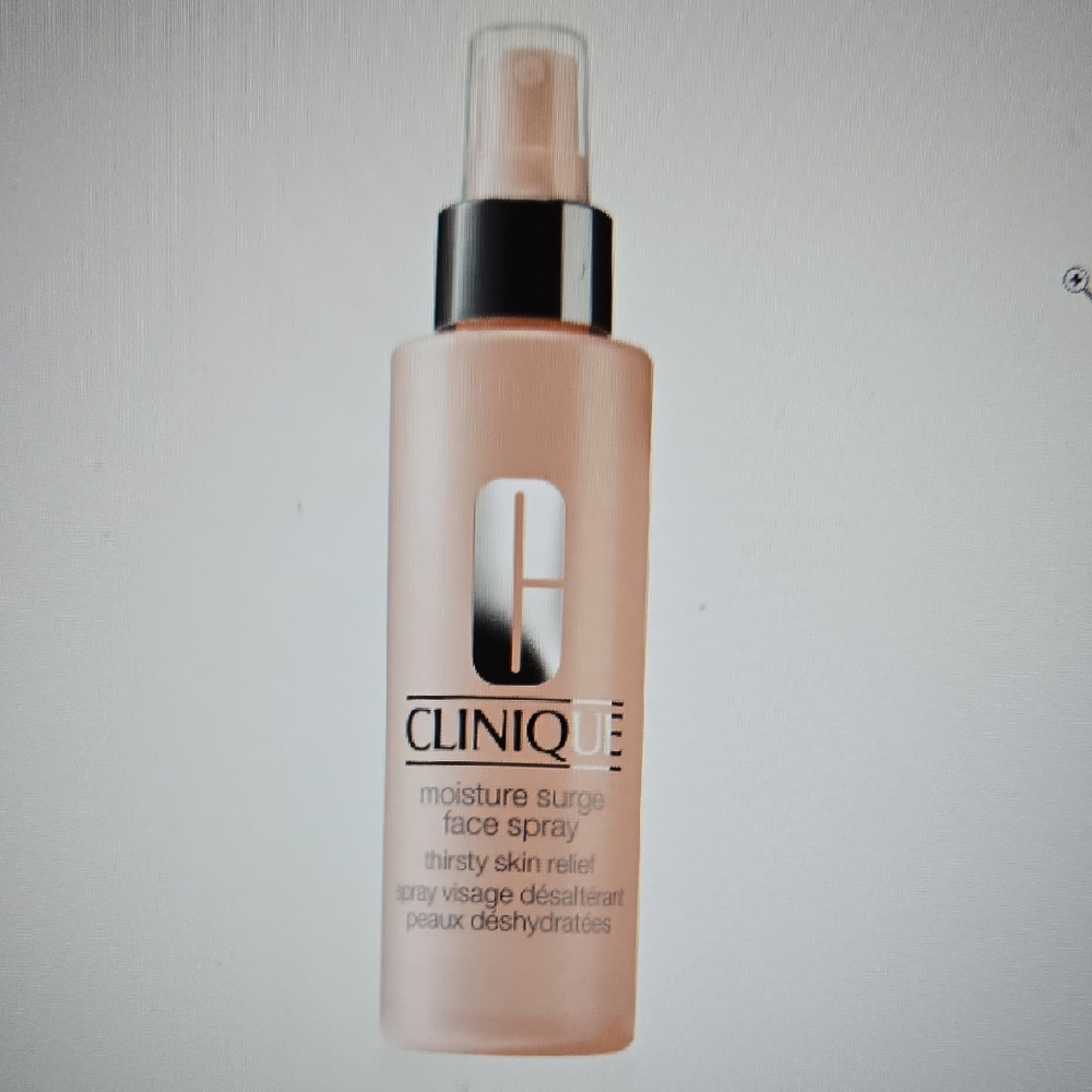 Clinique Moisture Surge Face Spray Thirsty Skin Relief 4.2 Fl Oz. 125 ml NEW